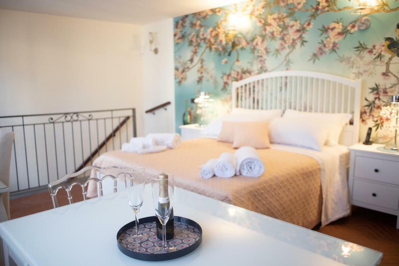 Bed Boutique Napoli Colors Hotel Ngoại thất bức ảnh