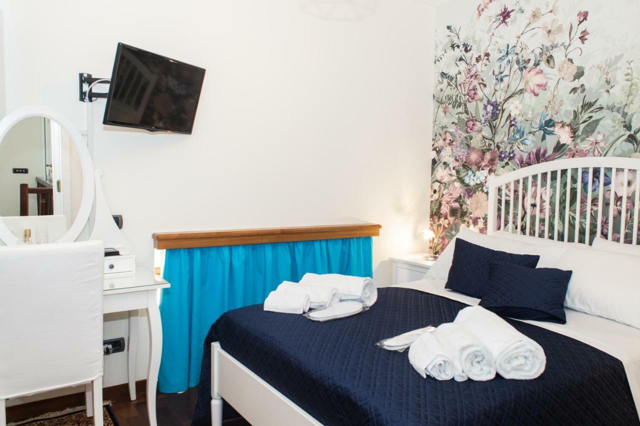 Bed Boutique Napoli Colors Hotel Ngoại thất bức ảnh